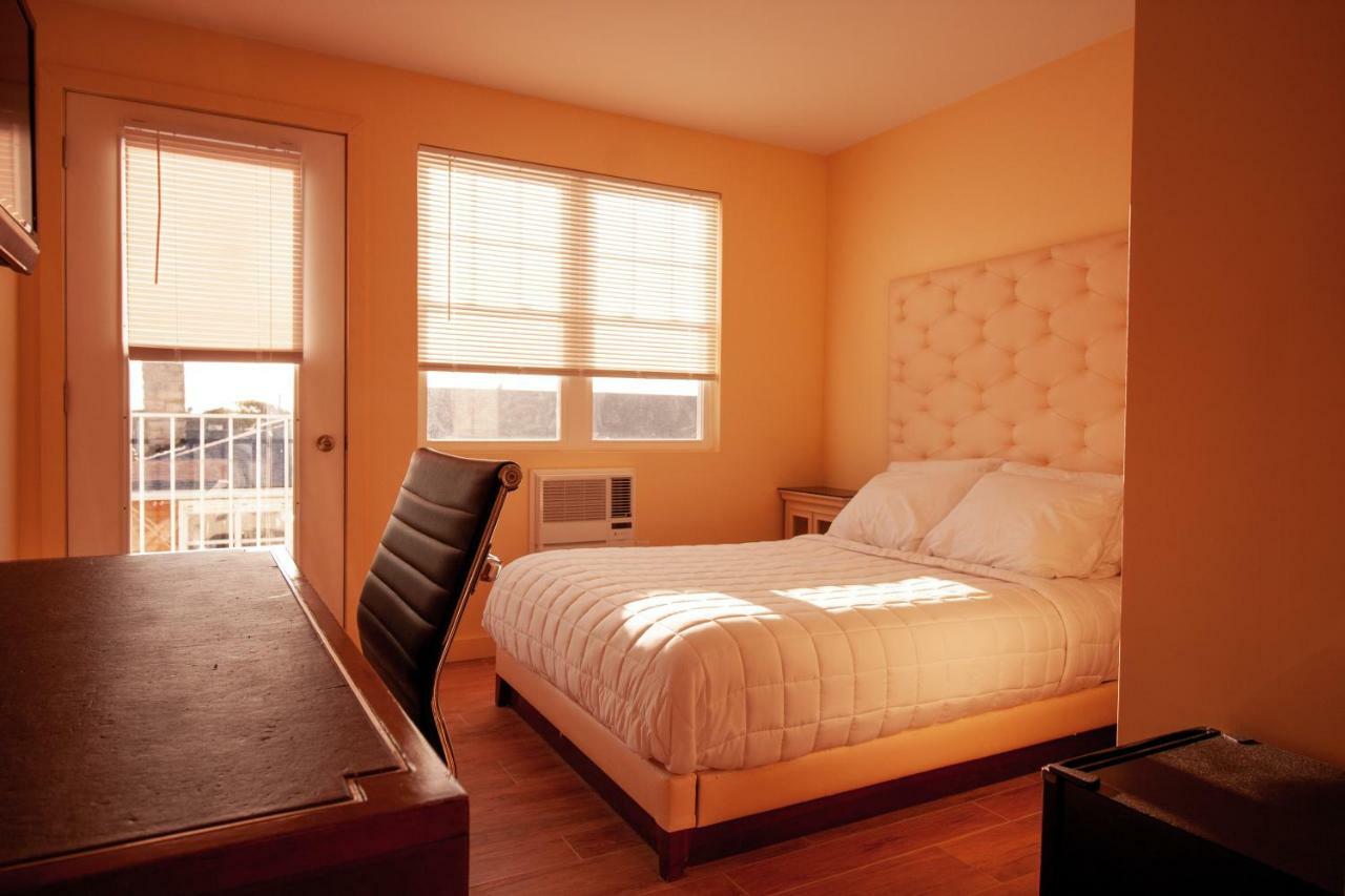 Grove Hotel Cherry Grove Екстер'єр фото